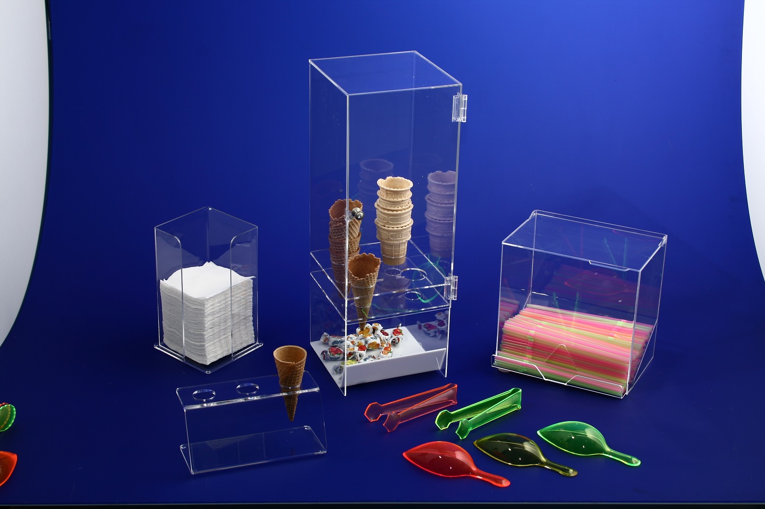 Ζαχαροπλαστείο-Καφέ μπαρ